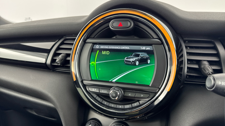 MINI Hatchback 1.5 Cooper Sport II 3dr Auto Petrol Hatchback